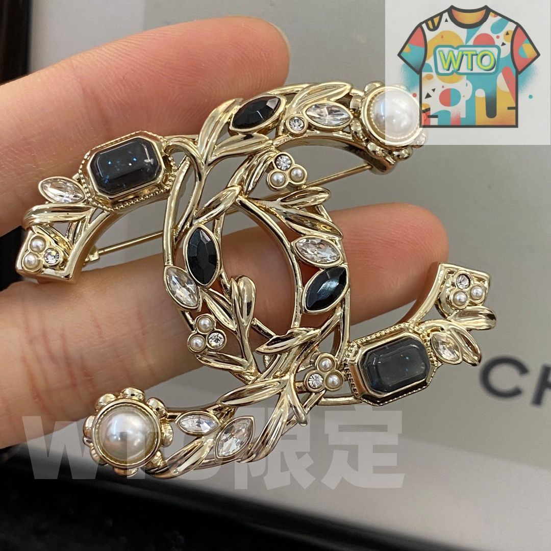 今日特価】CHANEL シャネル 22 年 ブラック ジェム ブローチ? - メルカリ