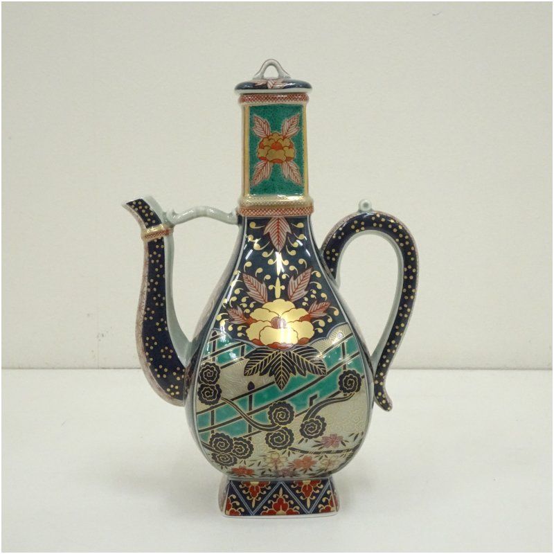 有田焼 林九郎窯 古伊万里様式 染錦牡丹流水文 金彩色絵 水