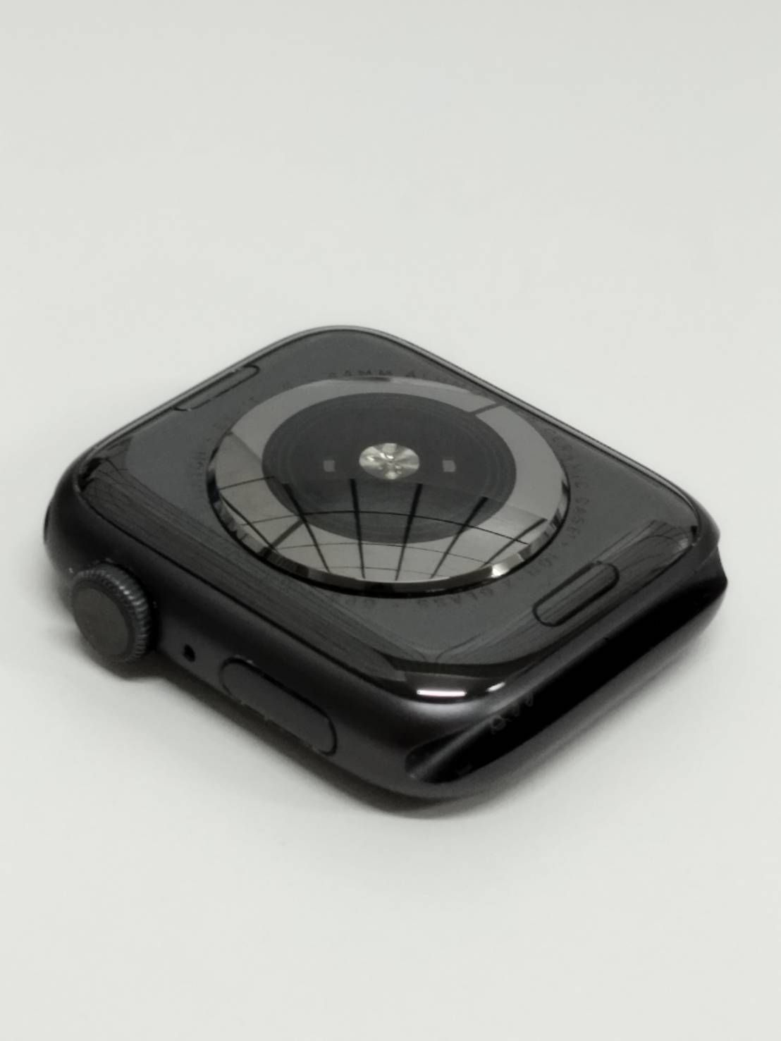 Apple Watch Series 5/GPS/44mm/A2093/スペースグレー〈MWVF2J/A〉 (4)