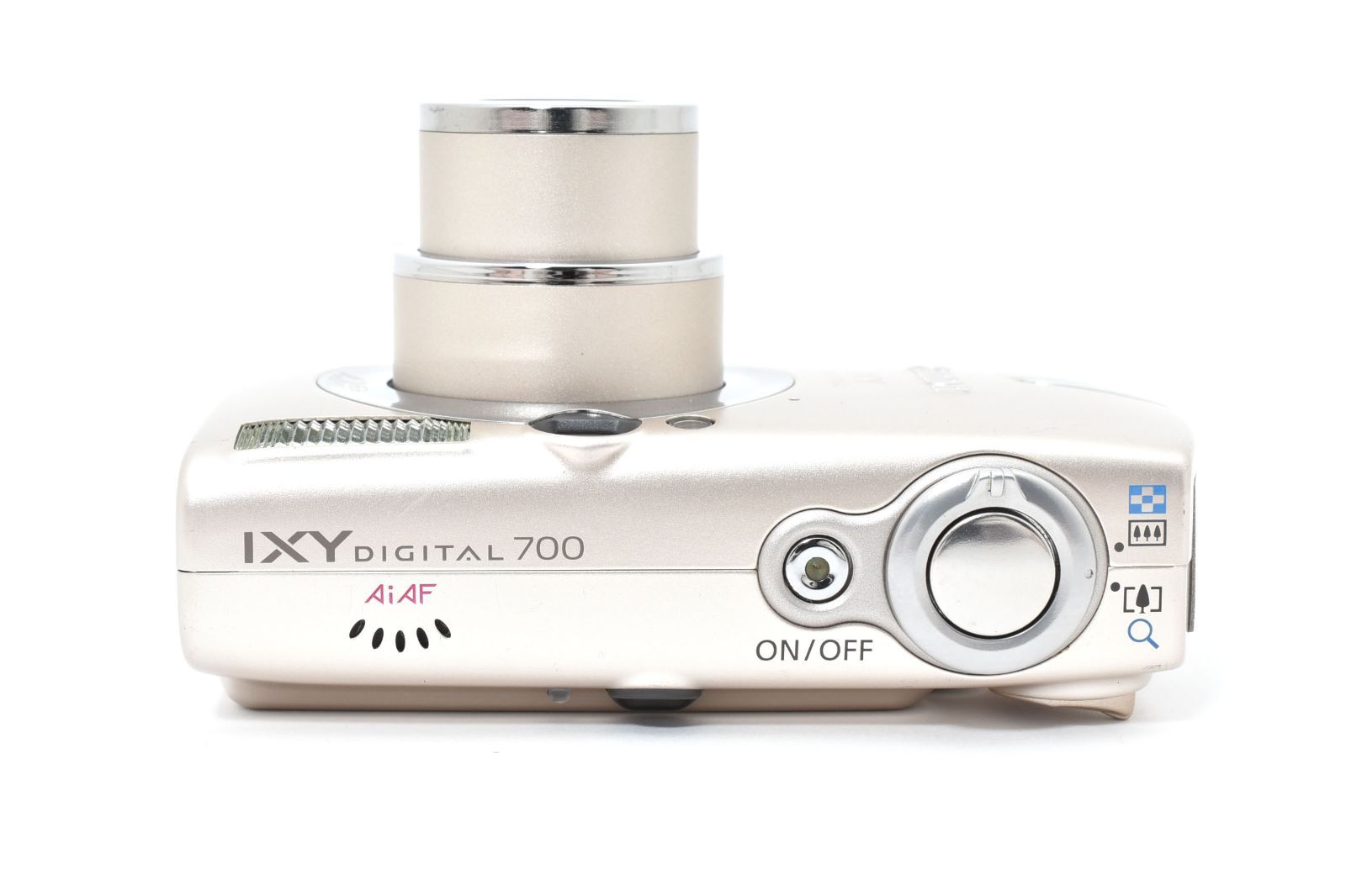 ☆箱付き良品☆ キヤノン CANON IXY DIGITAL 700 コンパクトデジタル