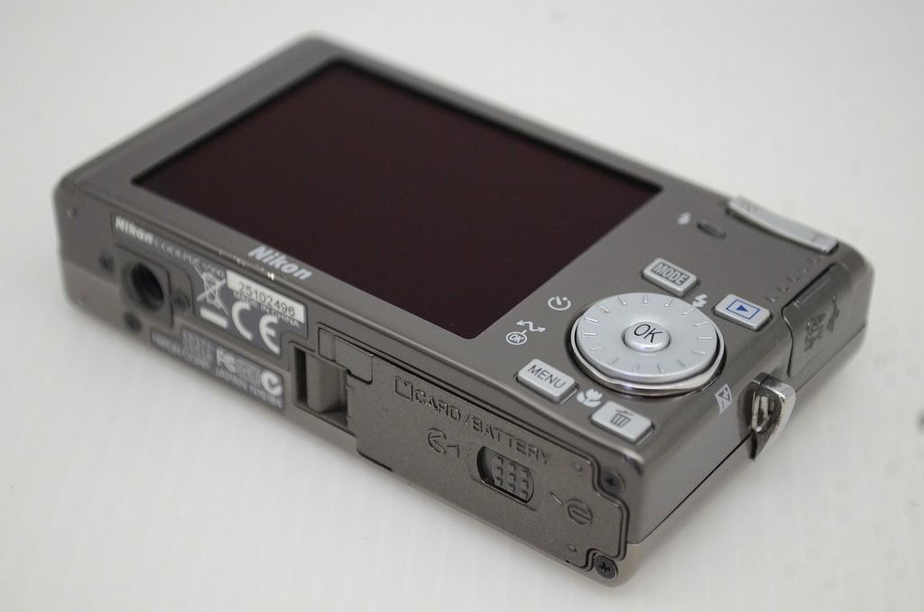 美品 Nikon ニコン COOLPIX S500 コンパクトデジタルカメラ アーバン