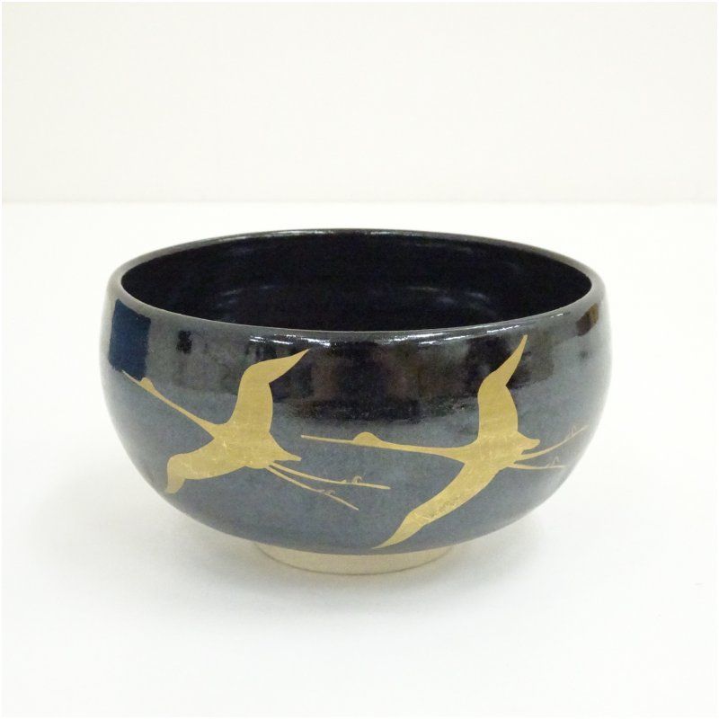 薩摩焼 秀苑造 金彩双鶴茶碗（箱付） 茶道 抹茶 おしゃれ 抹茶茶碗