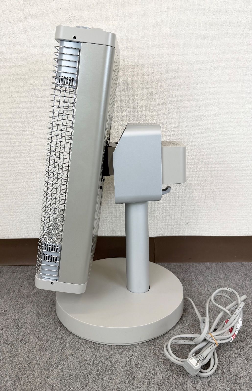 K21CA17 美品 DAIKIN ダイキン セラムヒート 遠赤外線暖房機