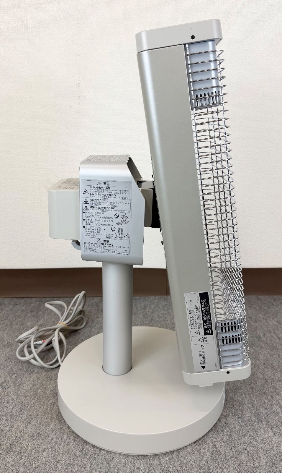 DAIKIN 　遠赤外線暖房機 セラムヒートERFT11ZSE2美品2022年製 K21CA17 美品 DAIKIN ダイキン セラムヒート 遠赤外線暖房機