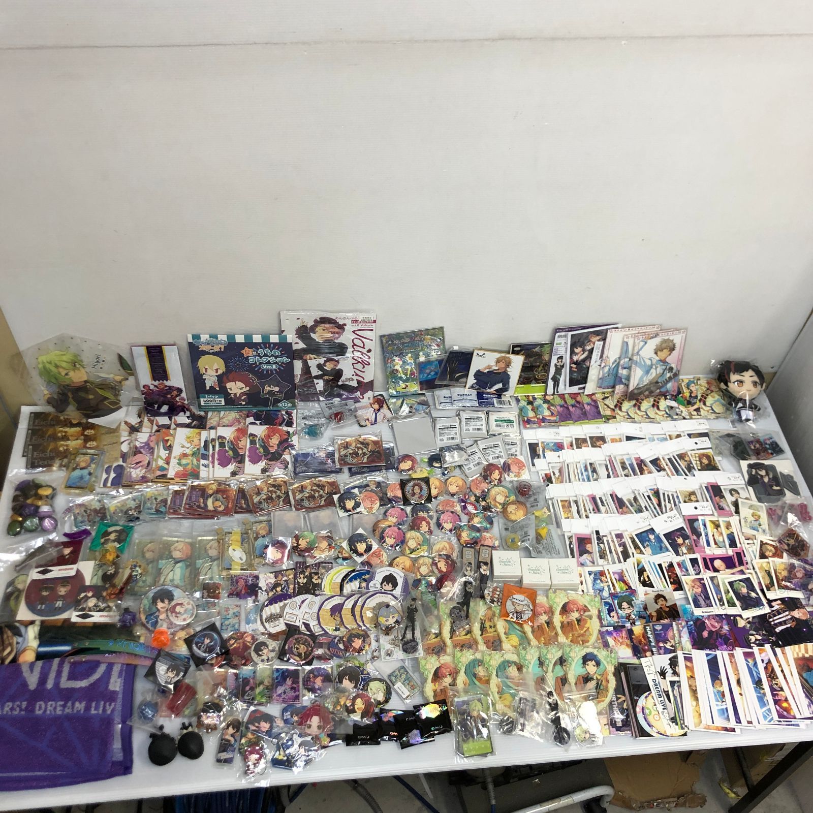 あんスタ グッズ まとめ売り 大量 △あんさんぶるスターズ あんスタ グッズ 超大量まとめ 中古品