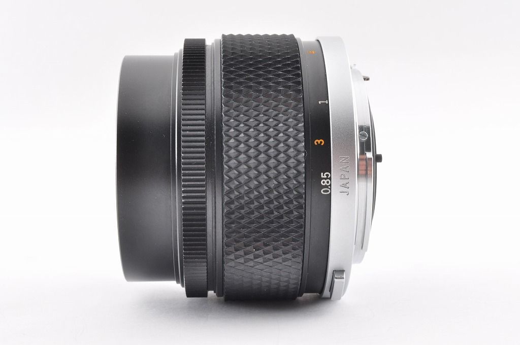 Olympus Zuiko Auto-T 85mm F2 後期型 中望遠単焦点レンズ OMマウント