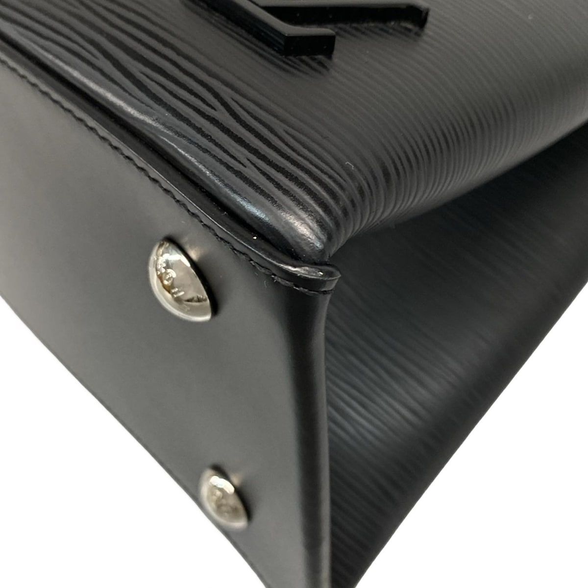 LOUIS VUITTON(ルイヴィトン) ハンドバッグ エピ クレベールMM M51323