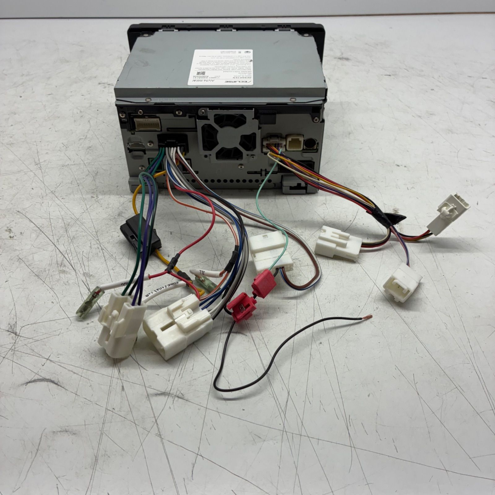 Y ECLIPSE イクリプス AVN-R8W 2DIN メモリーナビ カーオーディオ ナビ