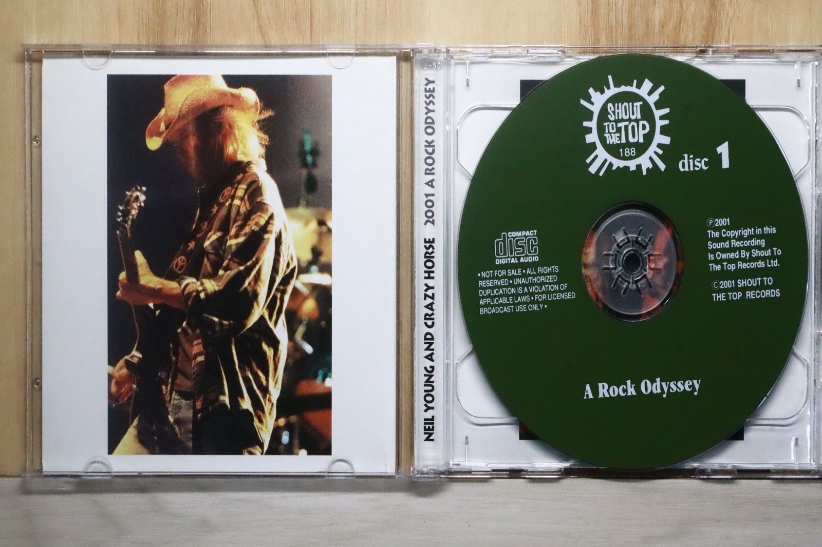 Vintage】ニール・ヤング＆クレイジー・ホース「EUROTOUR '01