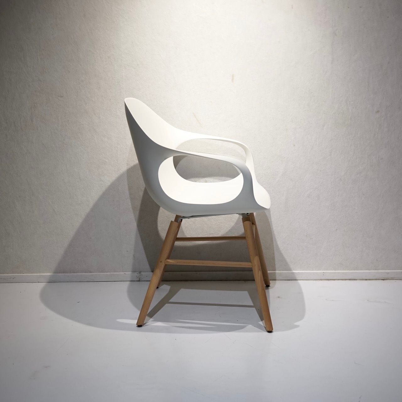 カッシーナ取り扱い KRISTALIA クリスタリア ELEPHANT エレファント