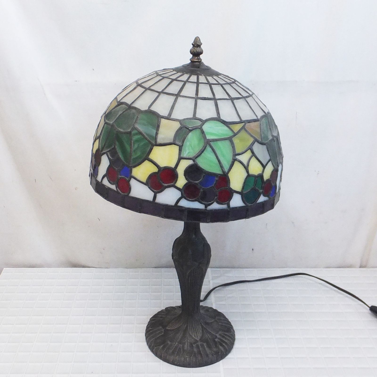 中古良品★ステンドグラス　テーブルランプ 楽天市場】ヴィンテージ USED アメリカ製 ステンドグラスランプ