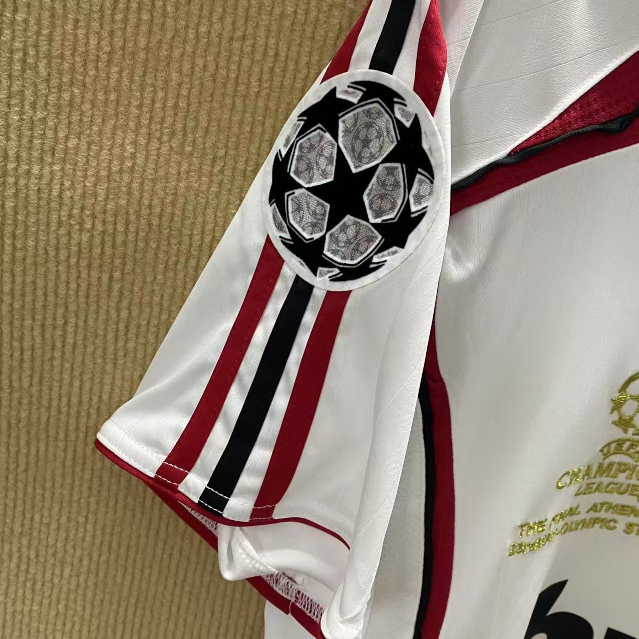 06/07 ACミランの半袖遠征ユニフォーム 22番 KAKA - メルカリ