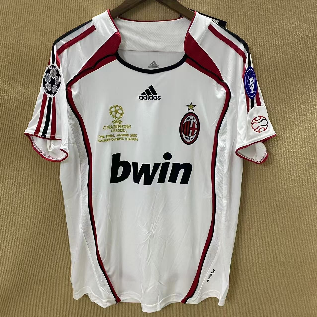 06/07 ACミランの半袖遠征ユニフォーム 22番 KAKA - メルカリ