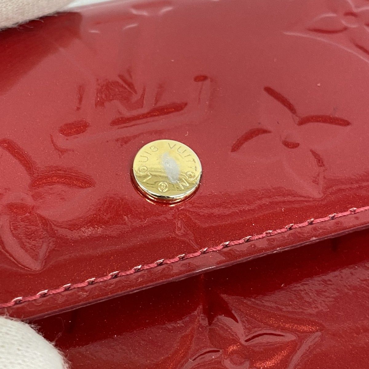 ルイヴィトンモノグラム ヴェルニ ポルトモネ ビエ カルト クレディM91982 ルイ・ヴィトン ヴェルニ 財布 ポルトモネ ビエ カルト クレディ