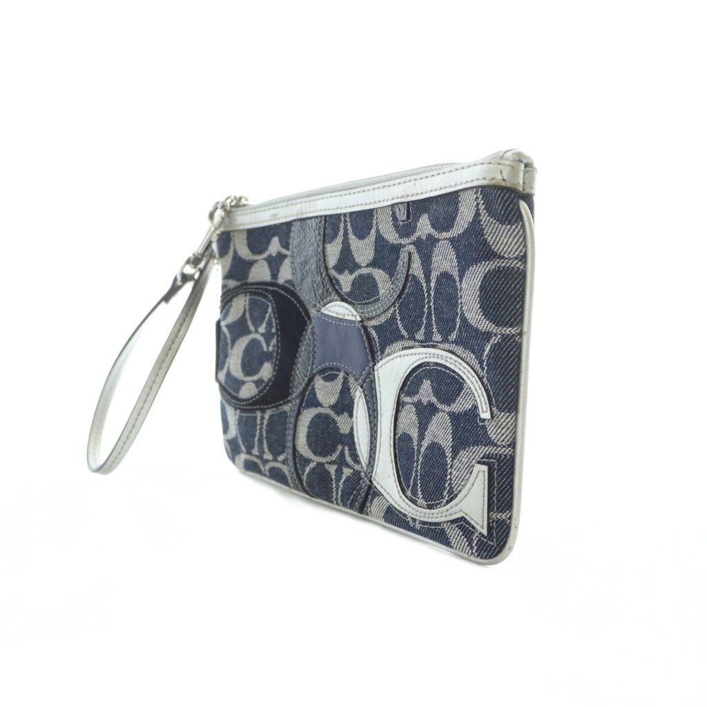 美品✨️コーチ　アクセサリーポーチ　デニム　シグネチャー　ポーチ　7041 cp887_svdtv_a0