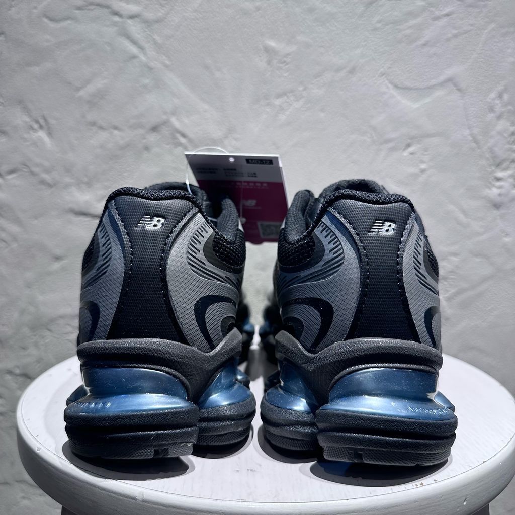 NEW BALANCE ニューバランス ABZORB 2000 スニーカー U2000EA ブラック 