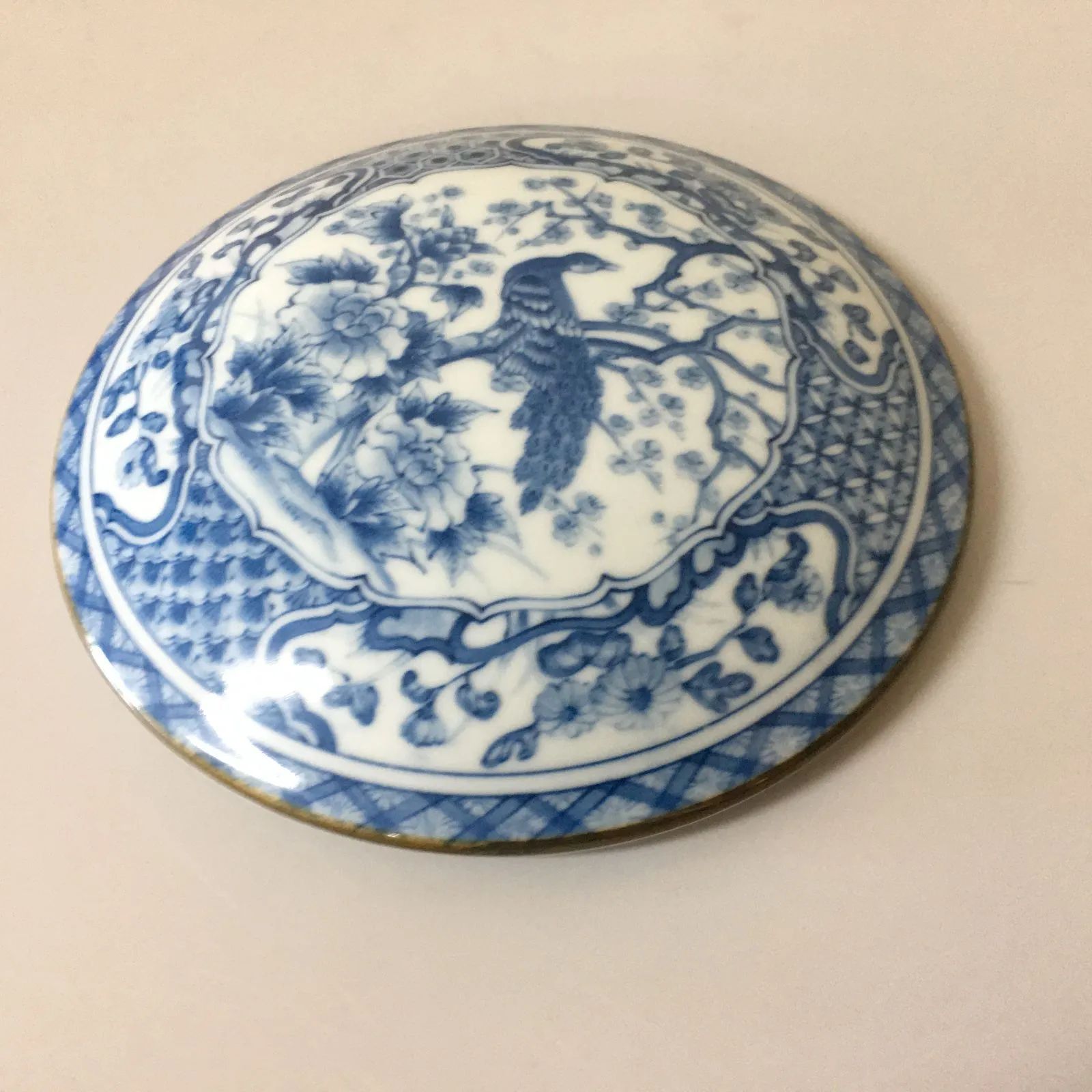 〇重箱 陶磁器 染付 孔雀 三段重 【未使用品】 - メルカリ