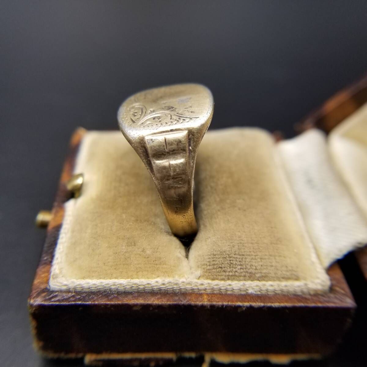 JHW社製 英国 ヴィンテージ フローラル エッチング スクエア