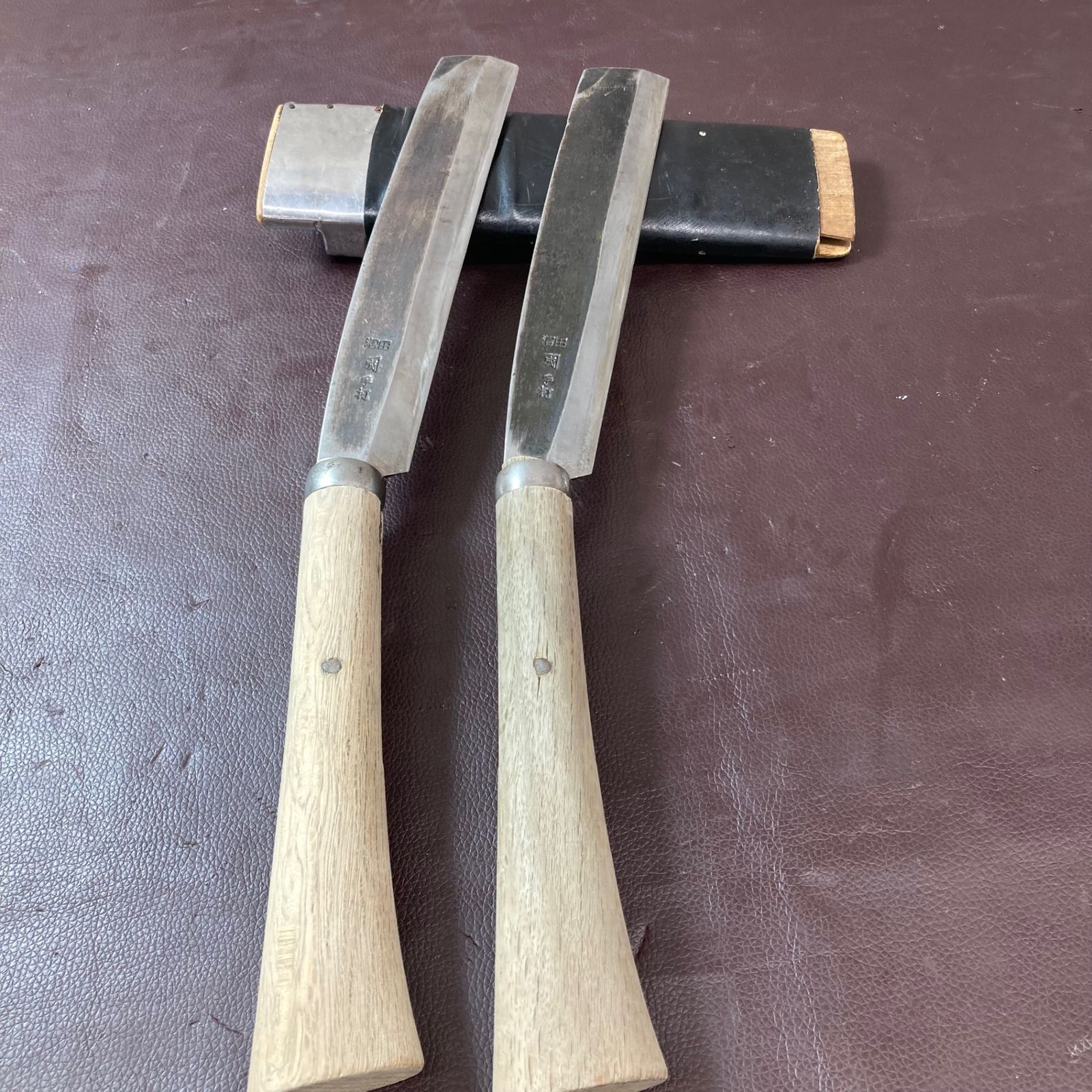 【中古品】 沼田 手打 鉈(ナタ) 2本まとめ 鑿 鉋 サバイバル 【東大和店】 - メルカリ