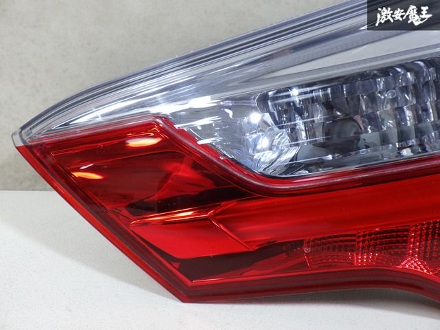 点灯確認済み！】ホンダ純正 シャトル ハイブリッド HV GP7 GP8 テール