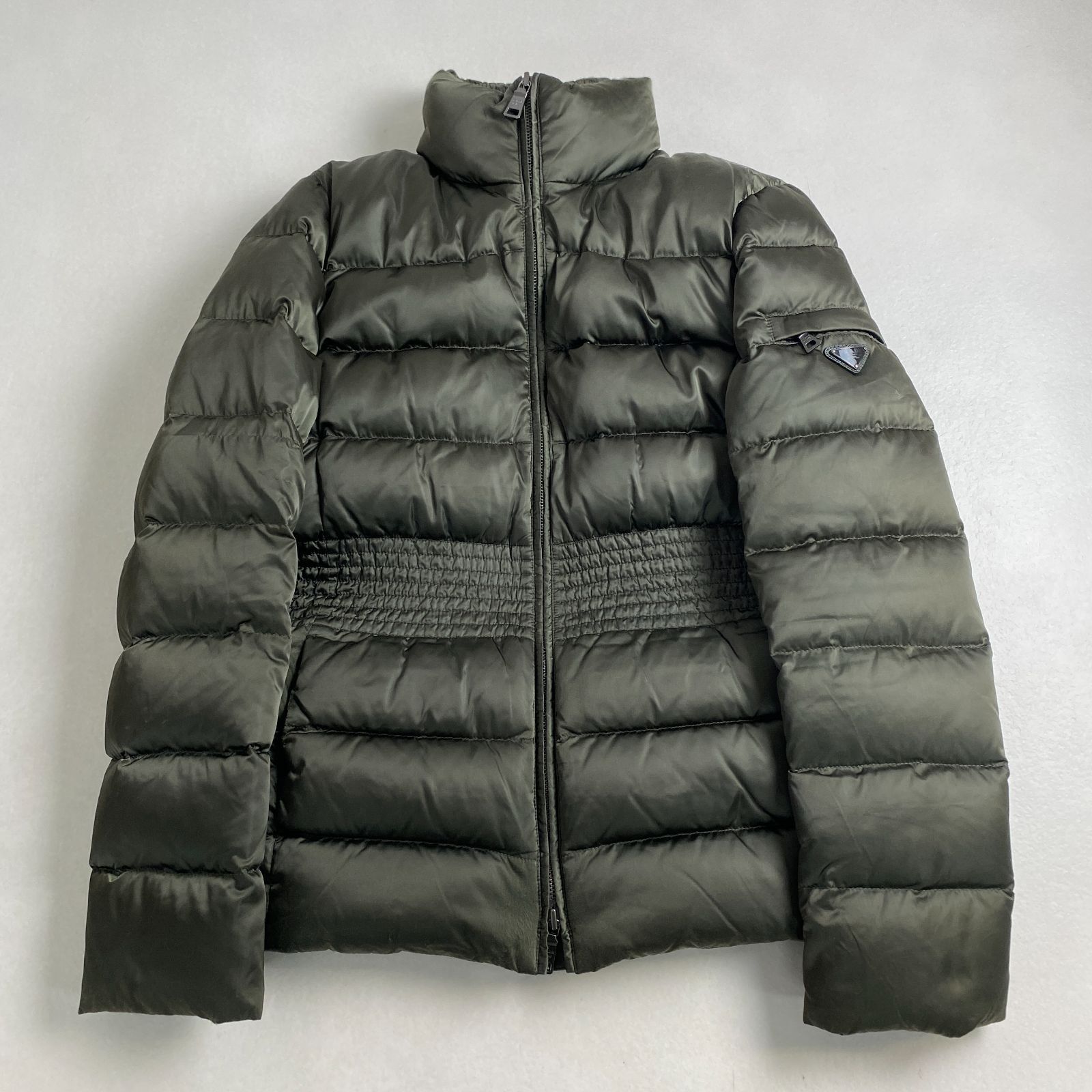 プラダスポーツ ダウンジャケット トライアングルプレート ウエスト