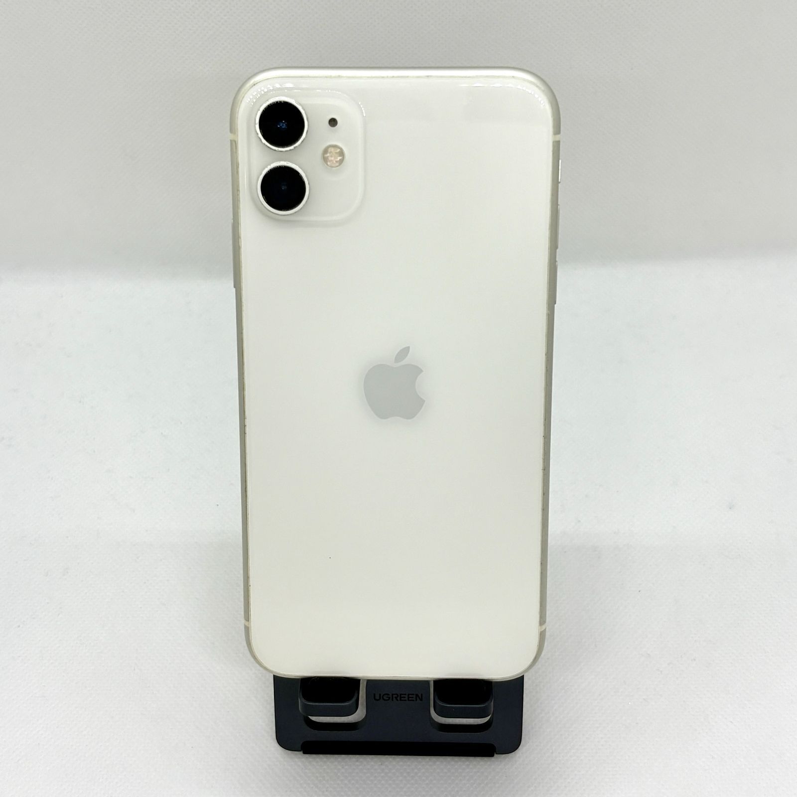 並品】【純正バッテリー72%】 iPhone 11 64GB ホワイト 2516 SIMフリー