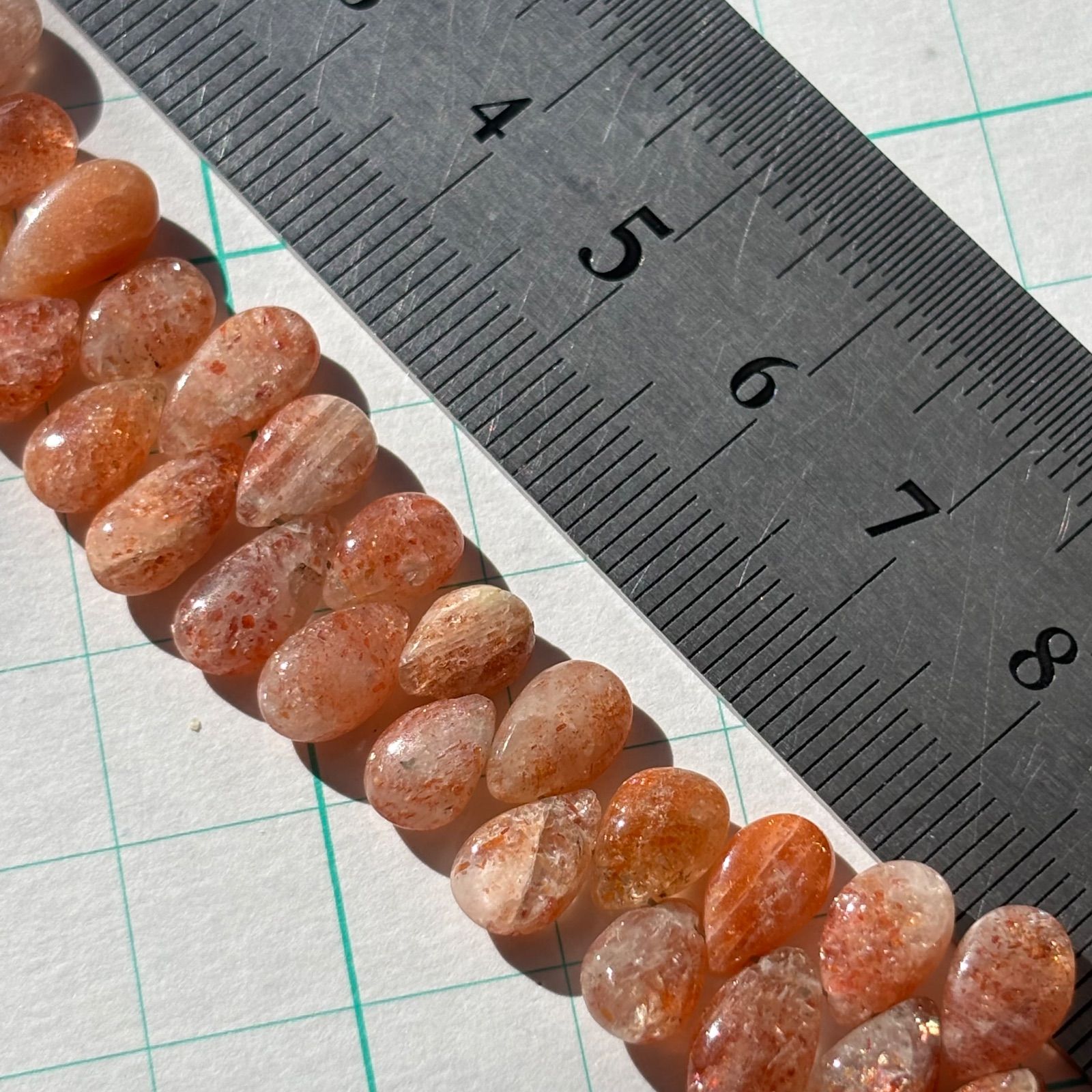 サンストーン✴︎ペアシェイプ1連 - メルカリ