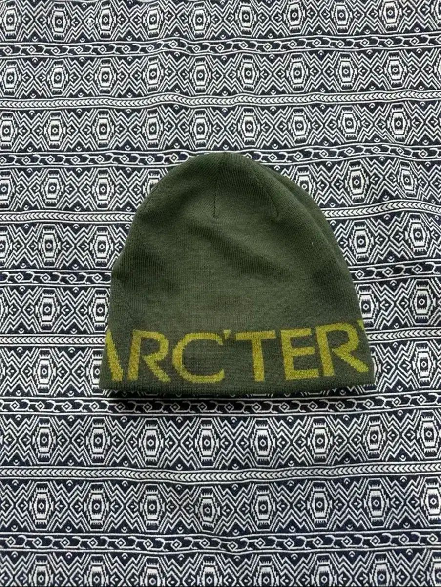 ARC'TERYX アークテリクス ビーニー カーキ