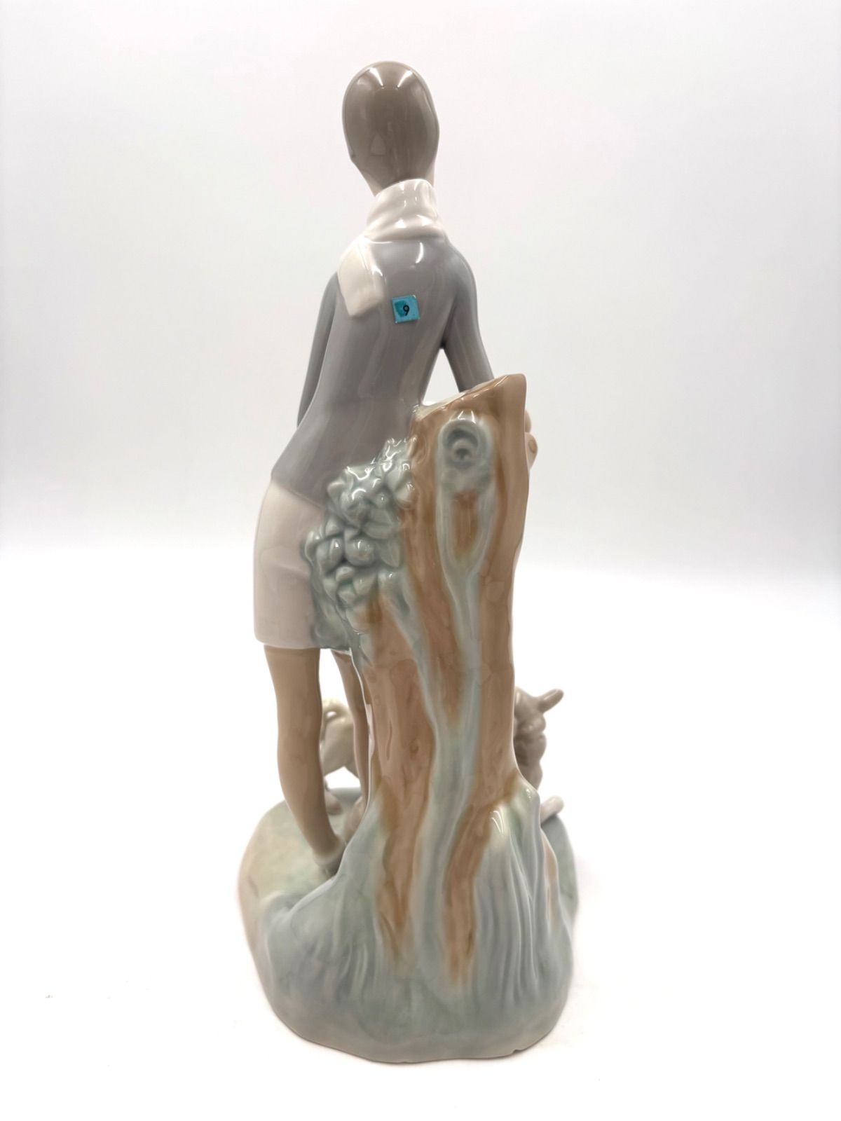 LLADRO リヤドロ 少年とヤギ フィギュリン 陶器 置物 箱付き - メルカリ