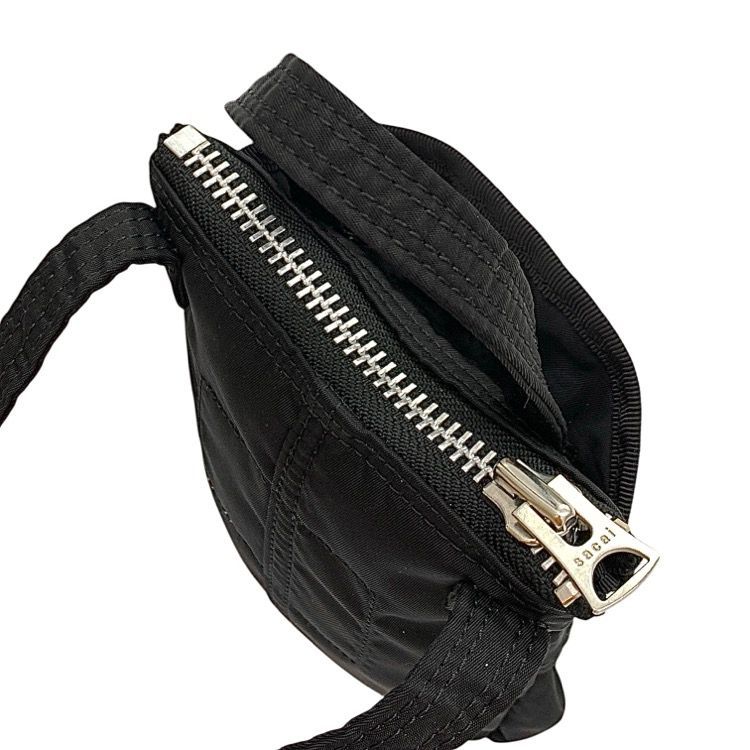 sacai ブラック ショルダーバッグ OS Sacai レザーショルダーバッグ | ブラック | FARFETCH JP