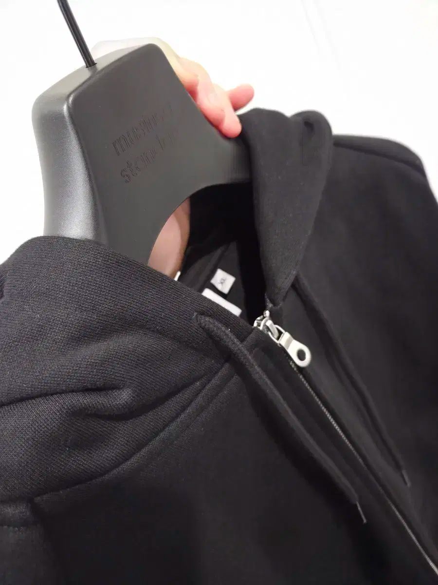 ファッション Carhartt カーハート ブラック フードジップアップ