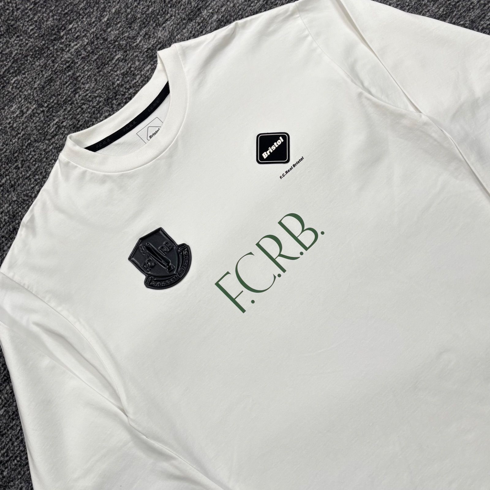 極美品 F.C.Real.Bristol FCRB-252099 LETTERED L/S TEE WHITE XL FCRB