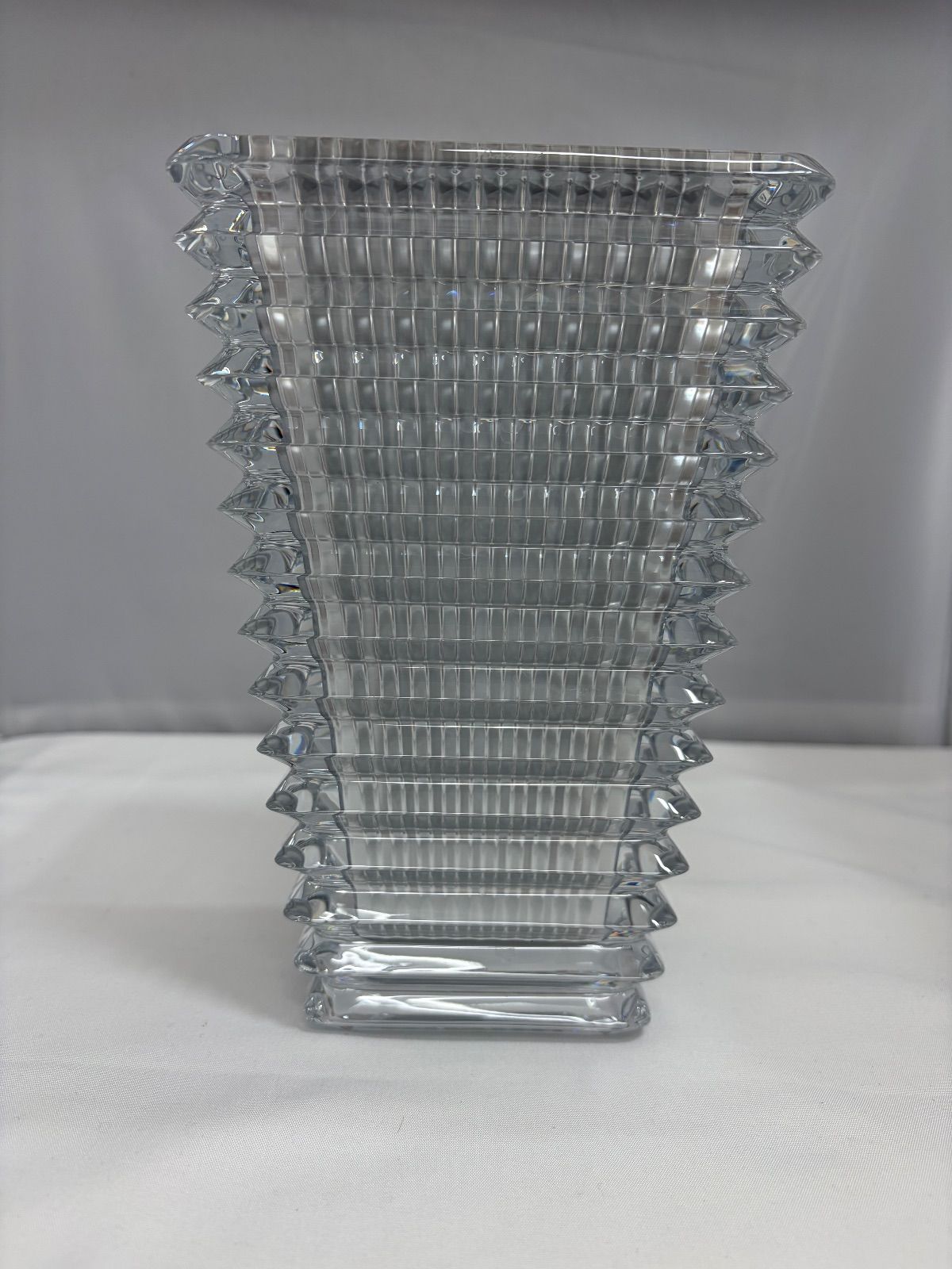 Baccarat バカラアイベースSスクエア希少色シルバー　専用箱付き Baccarat バカラ アイベース スクエア S 希少色 シルバー - メルカリ