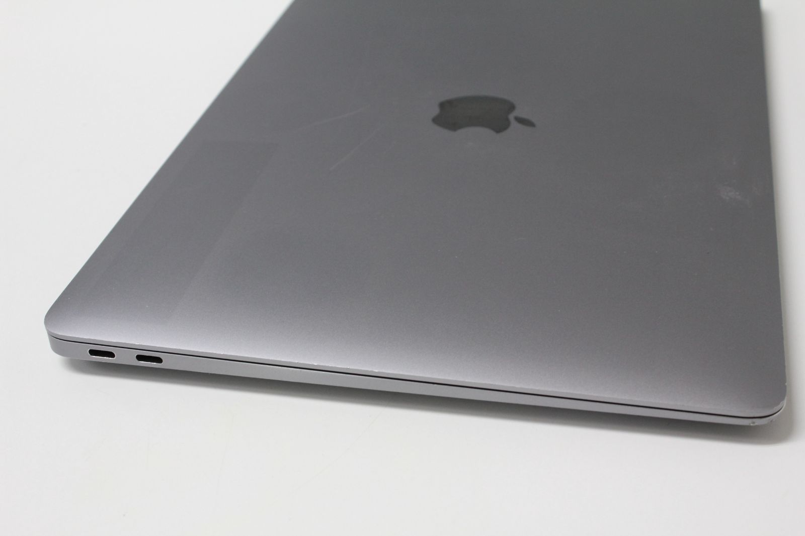 ジャンク　MacBook Air M1 2020年　8GB 245GB MacBook Air 2020 M1 8-Core / 7-Core GPU 8GB 256GB Gold Very Good