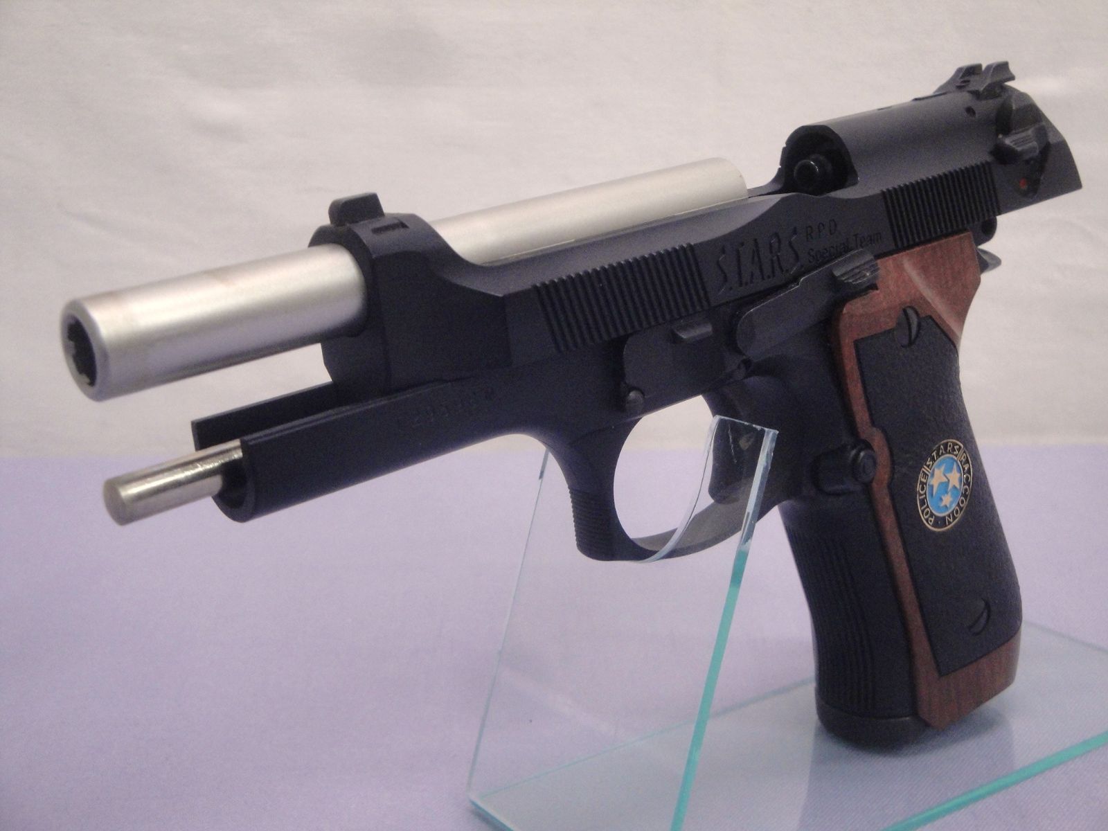 合法・動作確認済み】サムライ・エッジ M92F/S.T.A.R.S.カスタム〈ジル