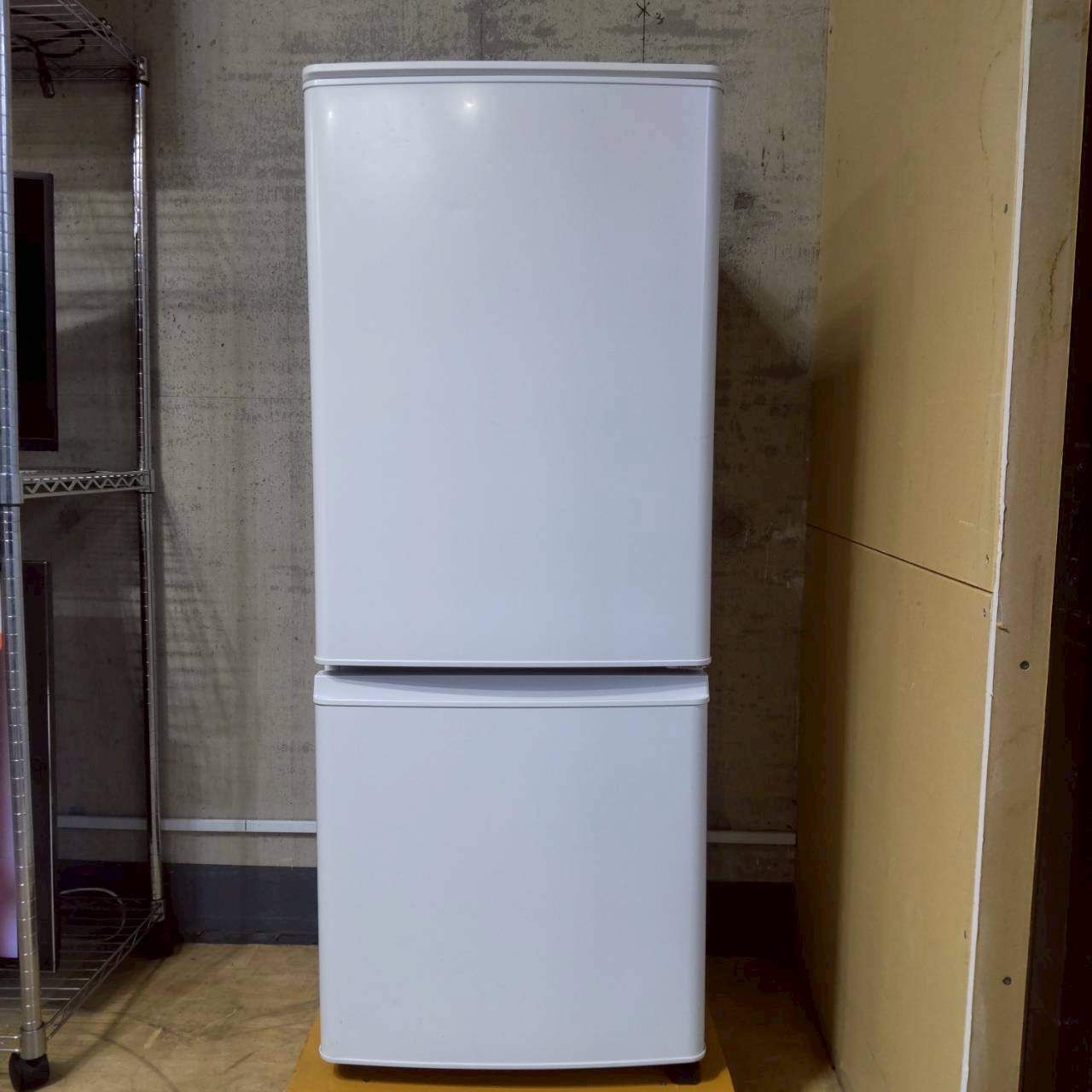 ☆ミツビシ 冷凍冷蔵庫☆MR-P15G-W 2022年製 2ドア ホワイト 冷蔵庫 Pシリーズ マットホワイト MR-P15G-W [146L /2ドア /右開き