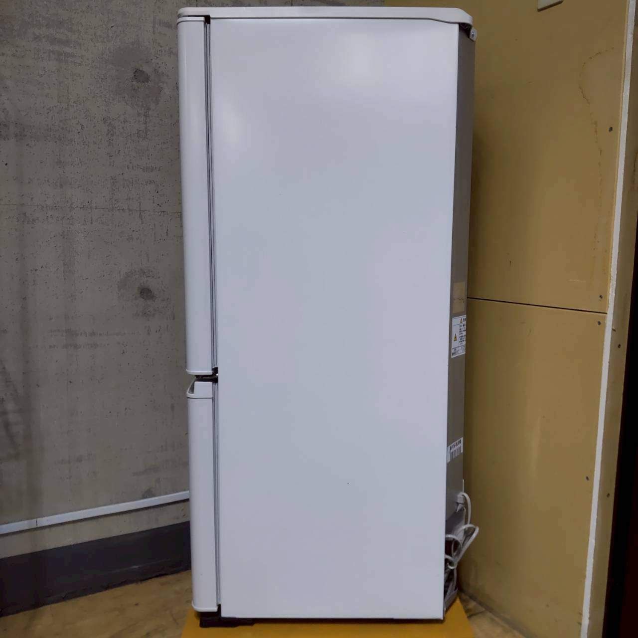 ☆ミツビシ 冷凍冷蔵庫☆MR-P15G-W 2022年製 2ドア ホワイト 冷蔵庫 Pシリーズ マットホワイト MR-P15G-W [146L /2ドア /右開き