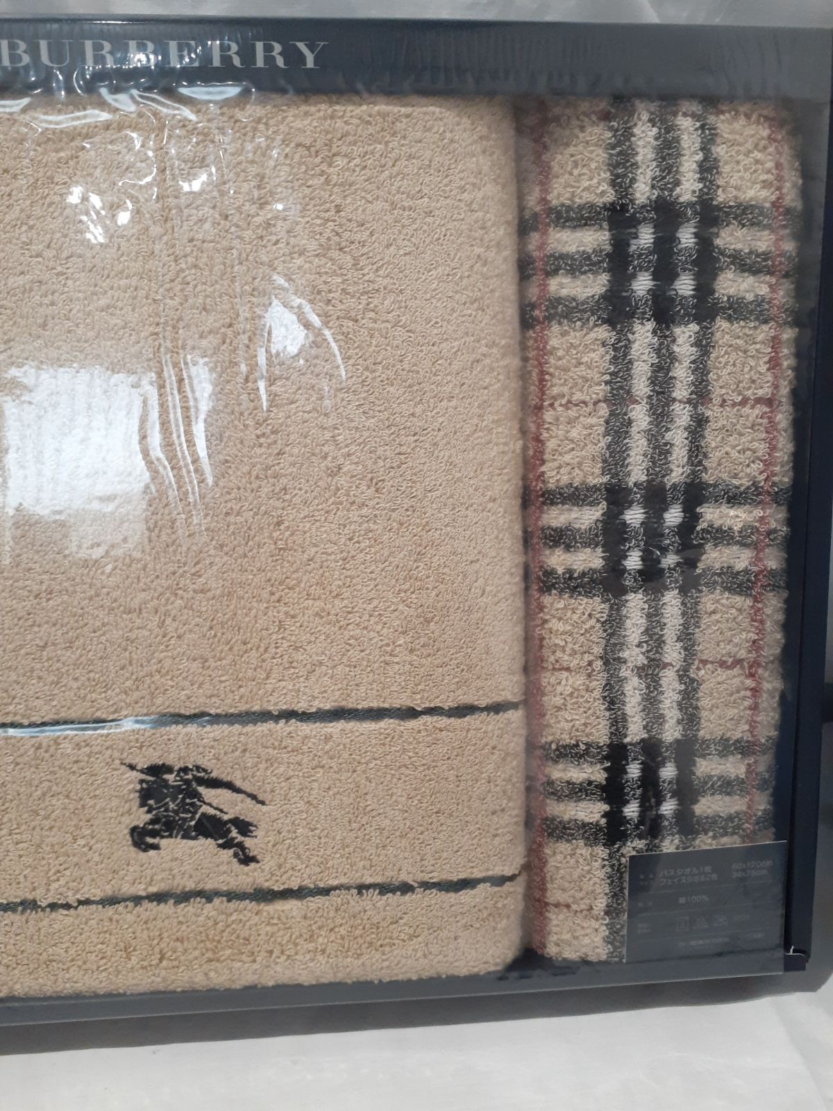 BURBERRY タオルセット バスタオル1枚・フェイスタオル2枚 BURBERRY タオルセット バスタオル1枚フェイスタオル 2枚 S - メルカリ