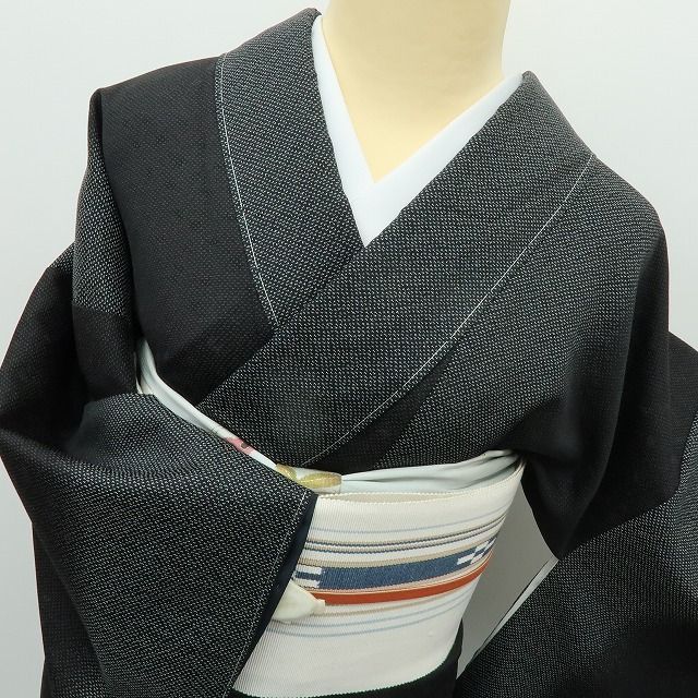 Y3826◇美品 正絹 手縫い仕立て お召 着物 六花-RIKKA- 新品 正絹 さが美謹製 塩沢お召 手縫い仕立て 着物 A4003