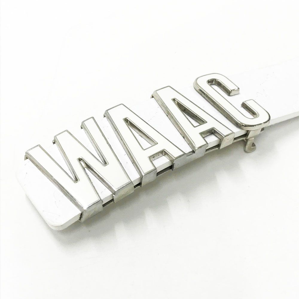 WAAC ワック バックルベルト ロゴ総柄 ホワイト系 [240101563925