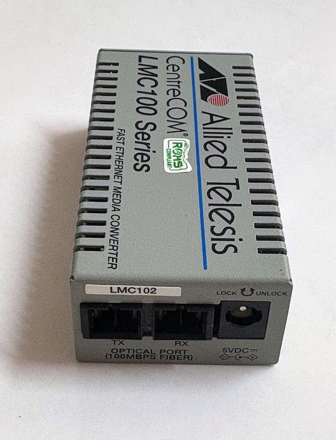 Allied Telesis メディアコンバータ centreCOM LMC102（5VDC 1.6A