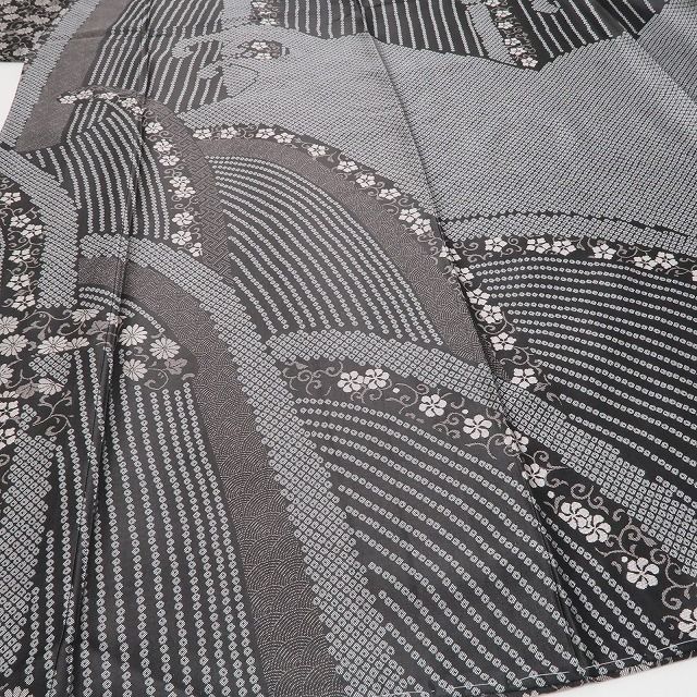 糸を紡いで華と為す洒落味を召しませ心ゆくまで