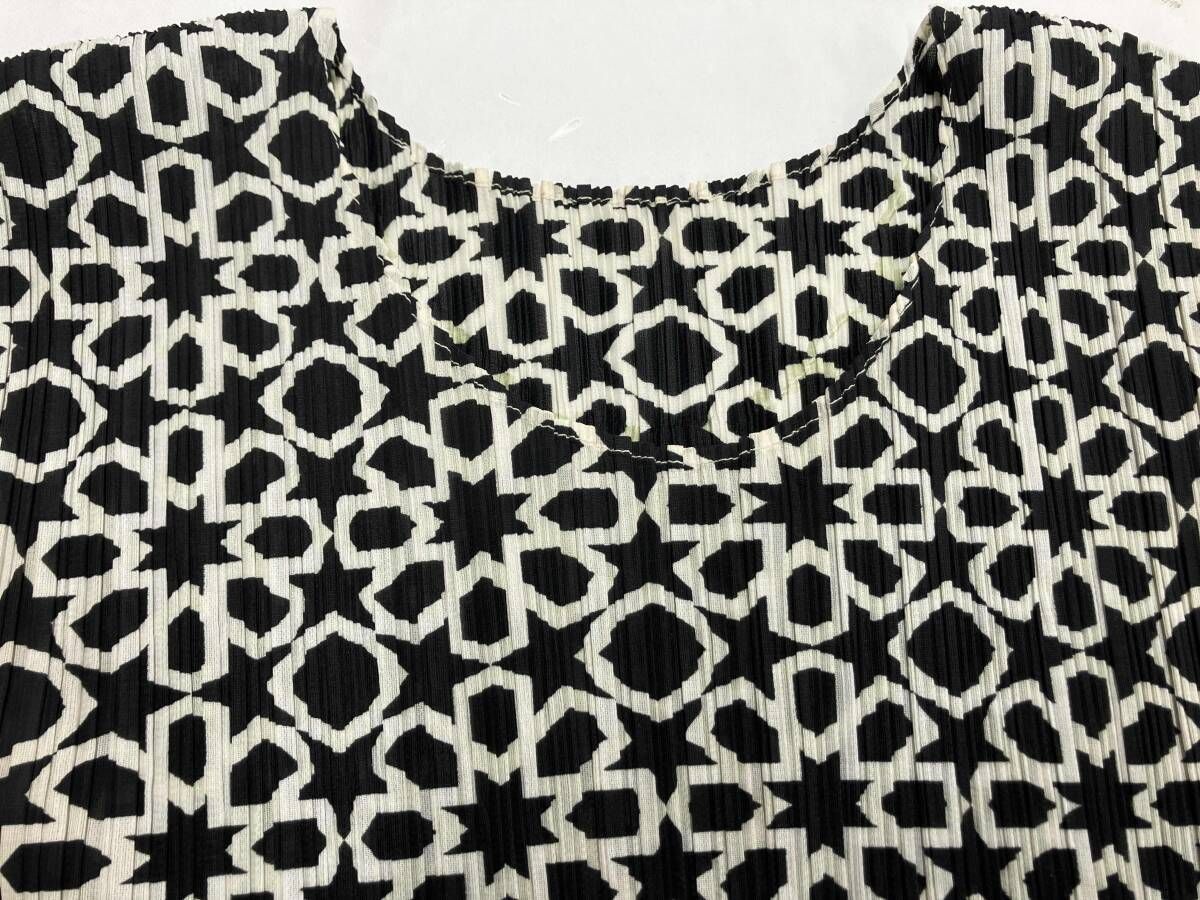 PLEATS PLEASE ISSEY MIYAKE 半袖カットソー プリーツプリーズ