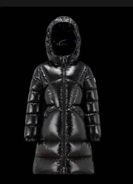 モンクレール キッズ セレンガ ブラック 8A ダウン - メルカリ