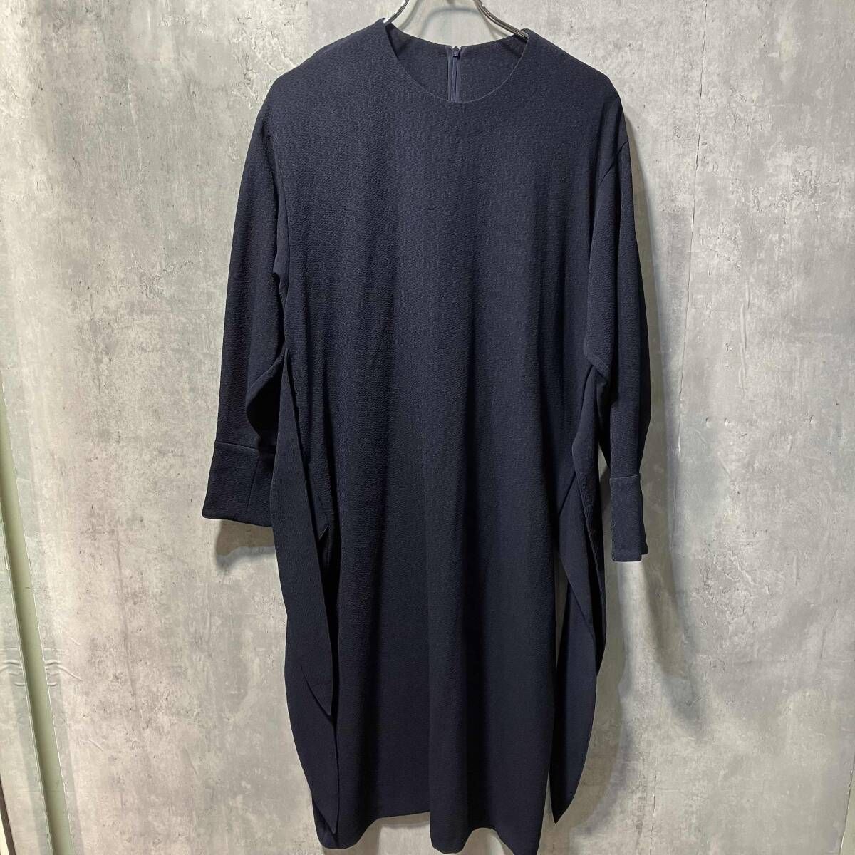 19AW HAAT ISSEY MIYAKE ベルトデザインワンピース HA93FH632 サイズ2