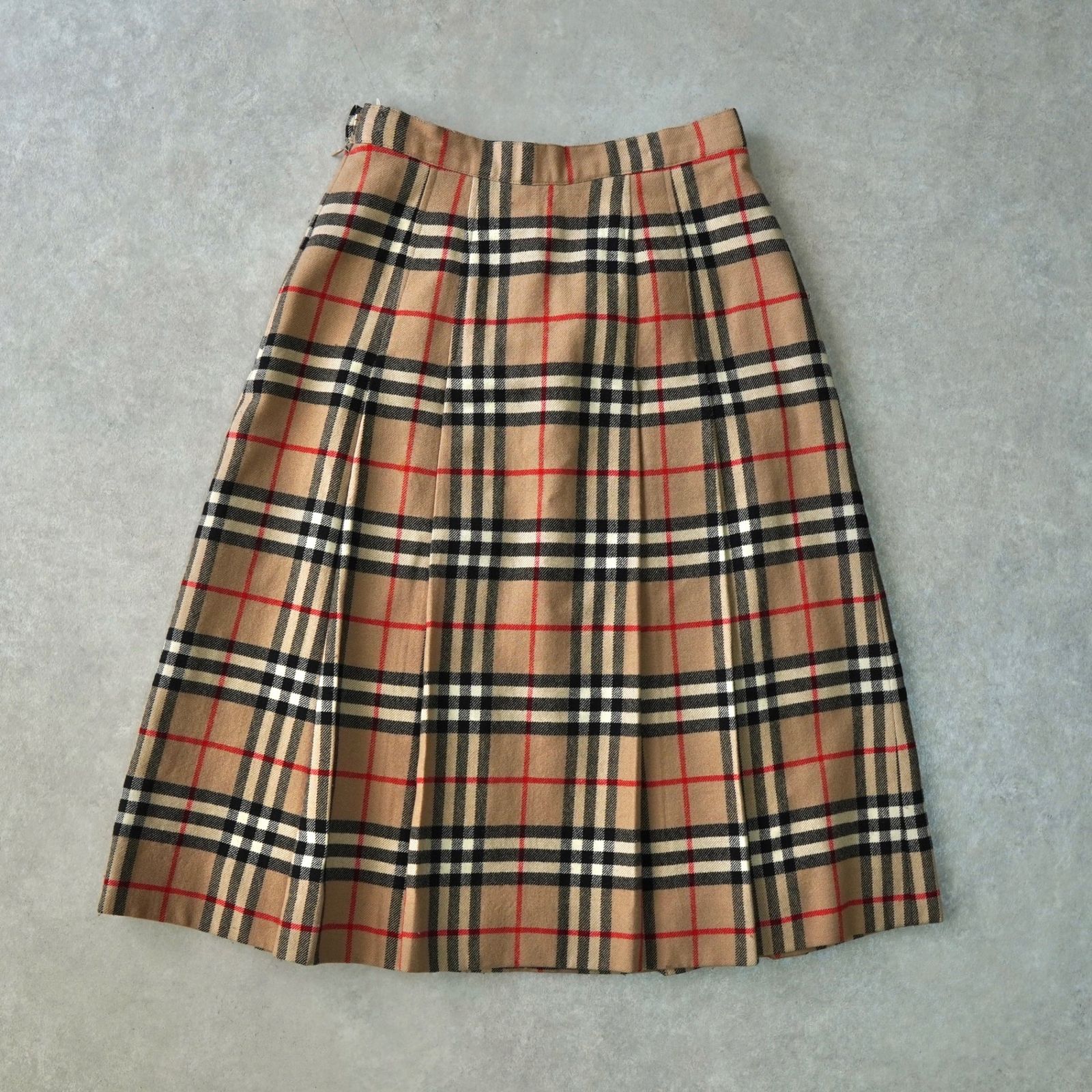 BlackFriday限定割引40％オフ】バーバリー ノバチェック ウール