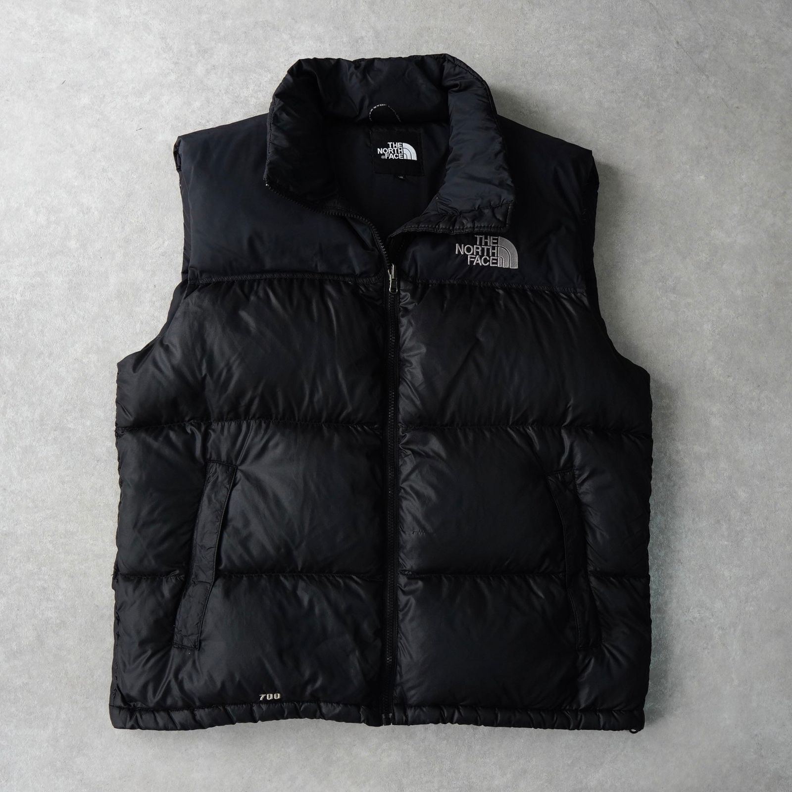 ザ ノースフェイス ヌプシ 700フィル ロゴ ダウンベスト ブラック