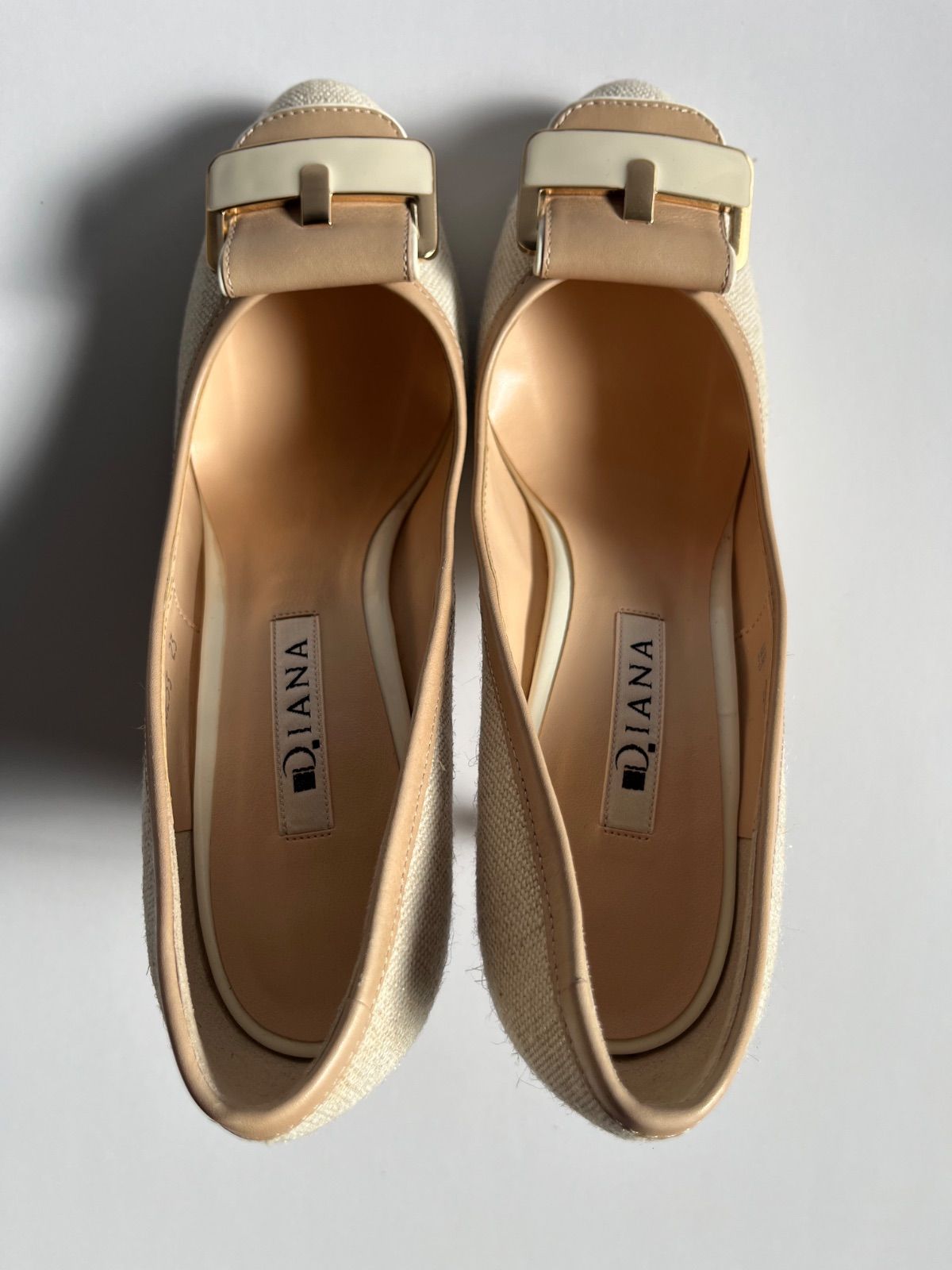 DIANA ベージュ 23cm パンプス - メルカリ