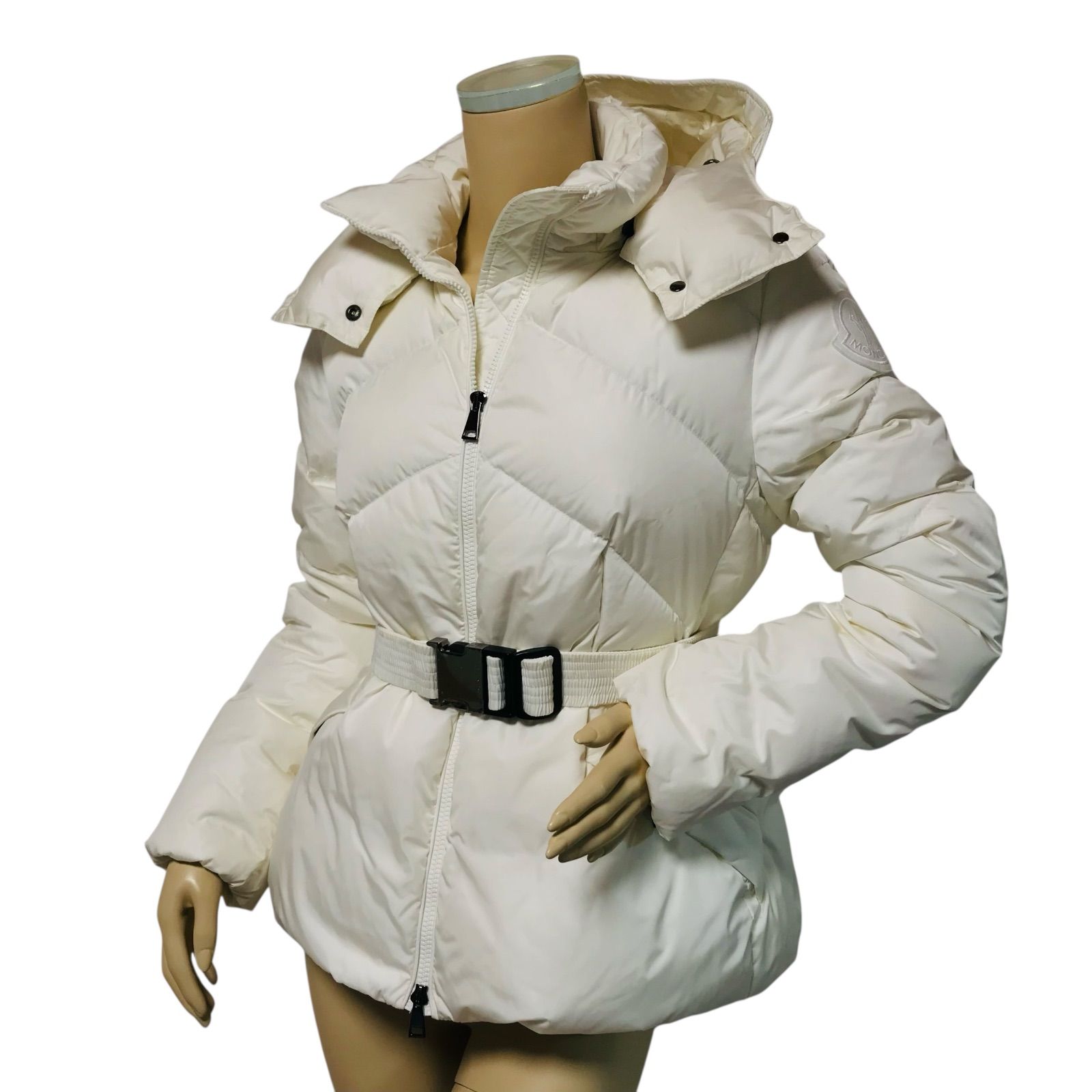 極美品☆MONCLER・モンクレール ALOES レディース ビック 極美品☆MONCLER・モンクレール ALOES レディース ビック