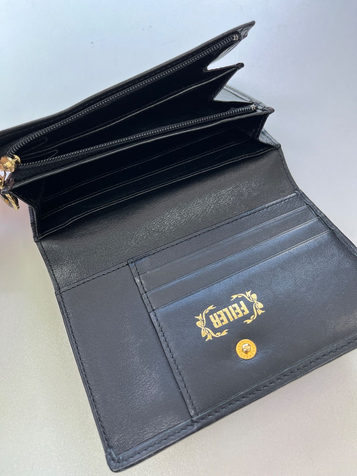 ⑧大人気 FEILER フェイラー 2つ折り財布 黒 薔薇 鳳凰 - メルカリ